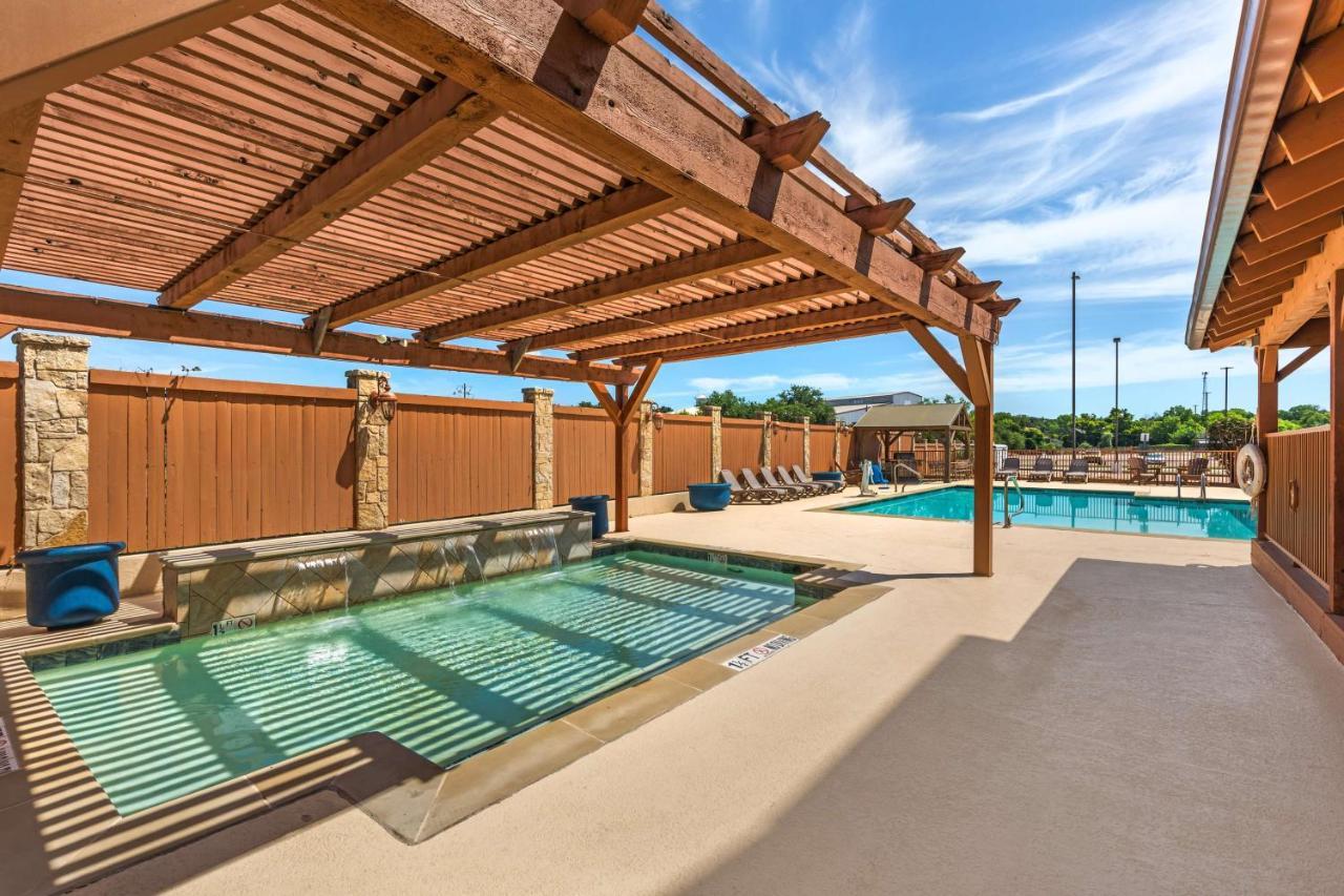 Best Western Dinosaur Valley Inn & Suites Glen Rose Buitenkant foto